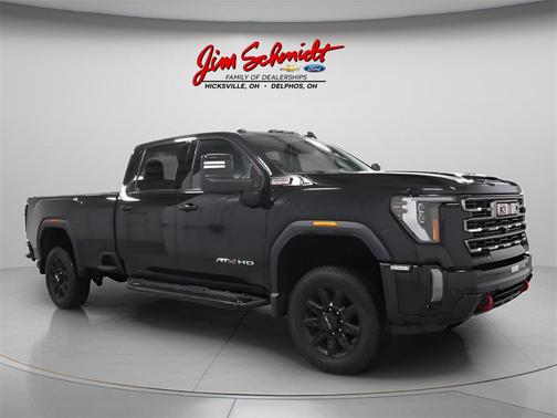 2024 GMC Sierra 2500 AT4