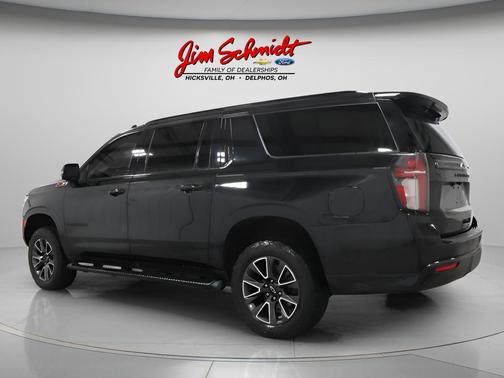 2021 Chevrolet Suburban 4WD Z71