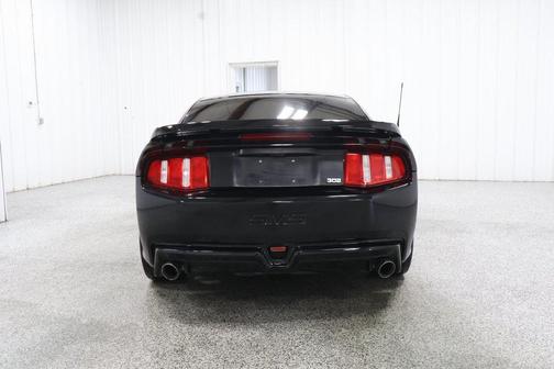 2011 Ford Mustang GT Premium