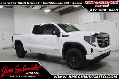 2023 GMC Sierra 1500 AT4