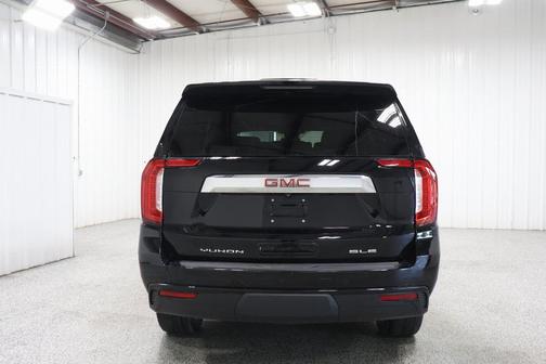 2023 GMC Yukon SLE