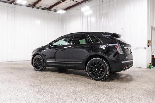 2024 Cadillac XT5 Sport