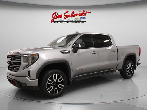 Sterling Metallic 2024 GMC Sierra 1500 AT4