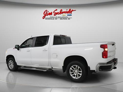 Summit White 2024 Chevrolet Silverado 1500 LT