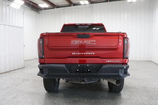 2024 GMC Sierra 2500 AT4