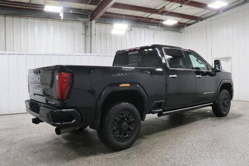2024 GMC Sierra 2500 Denali Ultimate