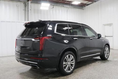 2024 Cadillac XT6 Premium Luxury AWD