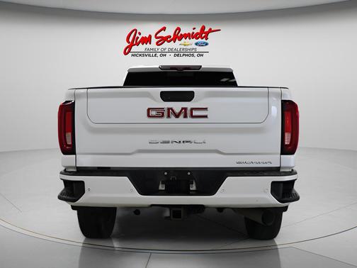 White Frost Tricoat 2021 GMC Sierra 2500 Denali