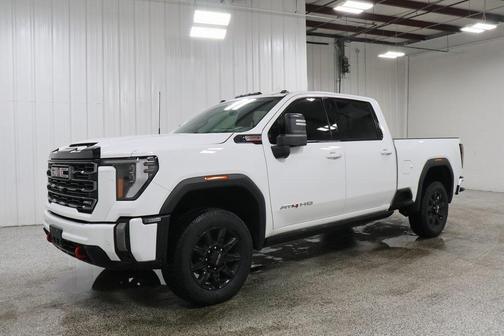 2024 GMC Sierra 2500 AT4