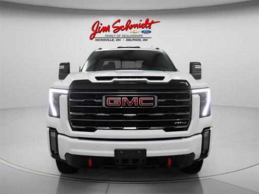 2024 GMC Sierra 2500 AT4