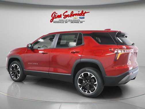 Radiant Red Tintcoat 2026 Chevrolet Equinox 1LT