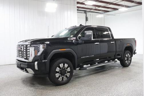 2024 GMC Sierra 2500 Denali