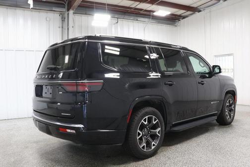 2023 Jeep Wagoneer Series III