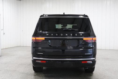 2023 Jeep Wagoneer Series III
