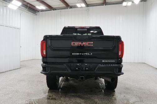 2023 GMC Sierra 2500 Denali