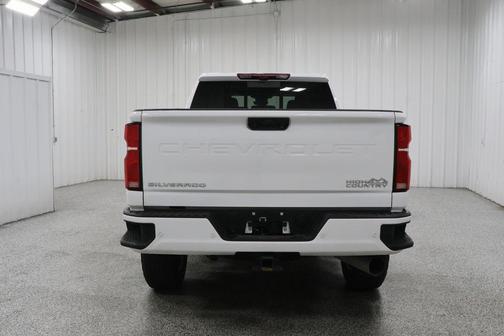 2025 Chevrolet Silverado 2500 High Country