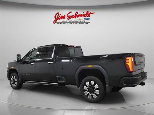 2024 GMC Sierra 2500 Denali