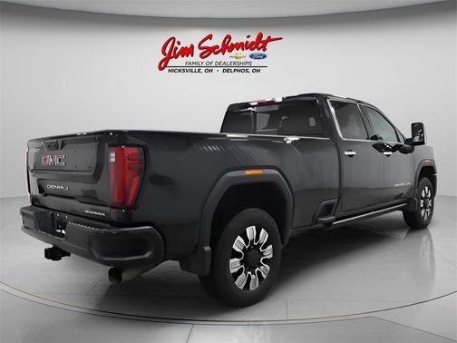 2024 GMC Sierra 2500 Denali