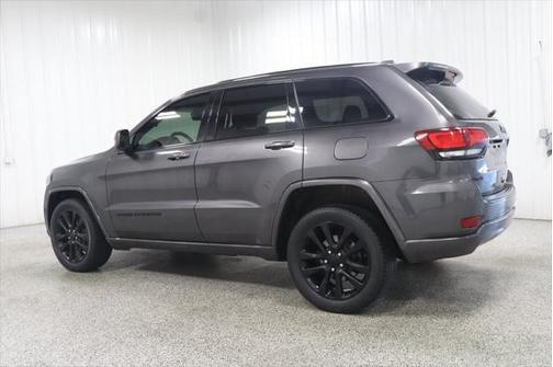 2017 Jeep Grand Cherokee Altitude