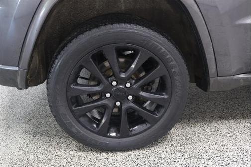 2017 Jeep Grand Cherokee Altitude