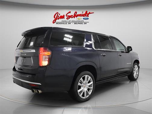 2021 Chevrolet Suburban High Country