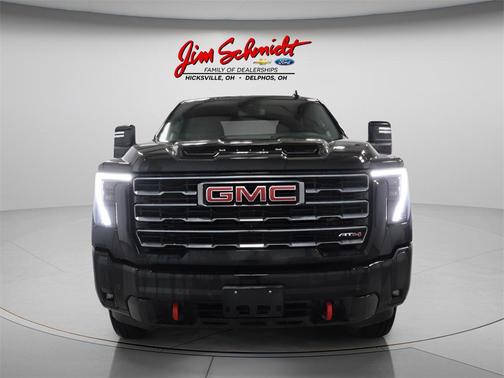 2025 GMC Sierra 2500 AT4