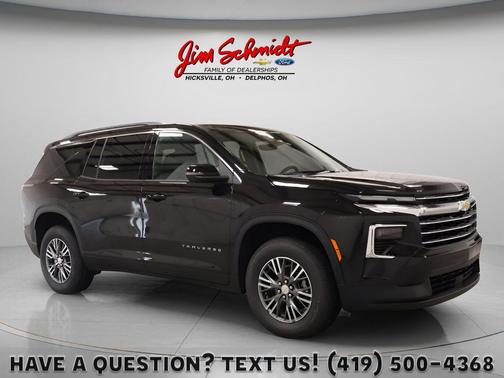 Mosaic Black Metallic 2026 Chevrolet Traverse LT
