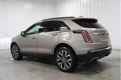 2022 Cadillac XT5 Sport