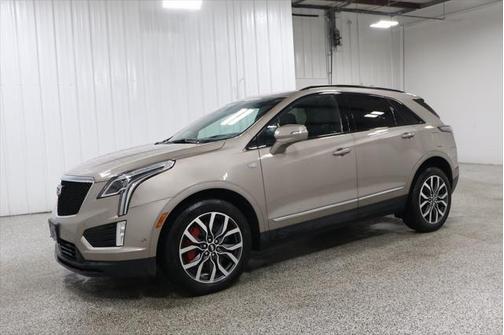 2022 Cadillac XT5 Sport