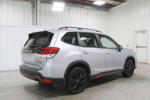 Ice Silver Metallic 2019 Subaru Forester Sport