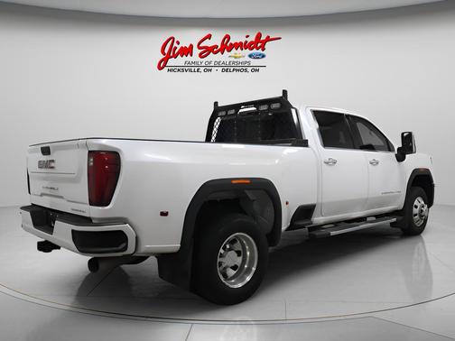 White Frost Tricoat 2025 GMC Sierra 3500 Denali