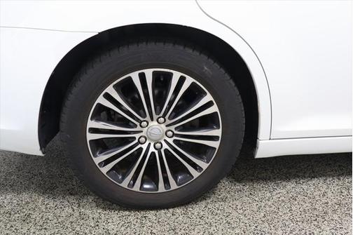 2013 Chrysler 300 S