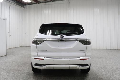 2022 Buick Enclave AWD Avenir