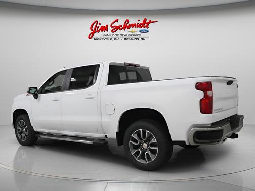 Summit White 2026 Chevrolet Silverado 1500 LT