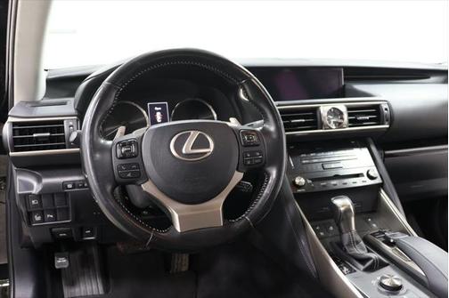 2018 Lexus IS 300 Base