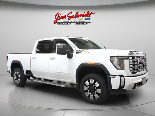 Summit White 2025 GMC Sierra 2500 Denali