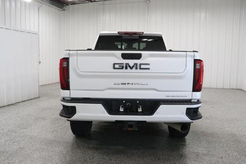 2024 GMC Sierra 2500 Denali Ultimate