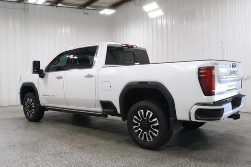 2024 GMC Sierra 2500 Denali Ultimate