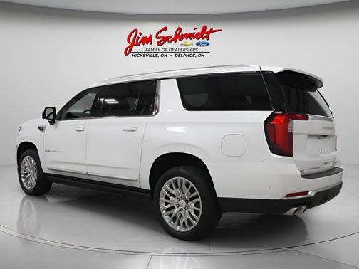 White Frost Tricoat 2025 GMC Yukon XL Denali