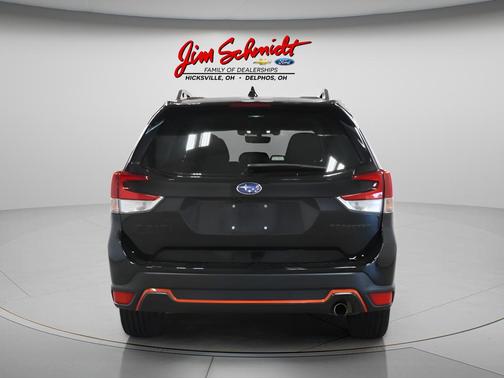 Crystal Black Silica 2021 Subaru Forester Sport