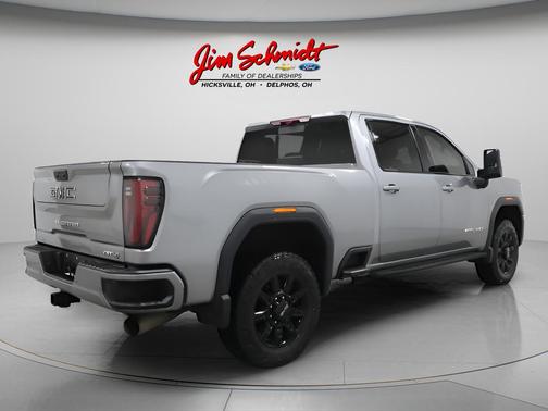 2025 GMC Sierra 2500 AT4