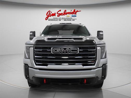 2025 GMC Sierra 2500 AT4