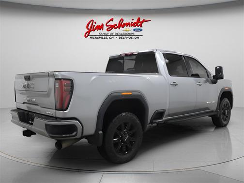 2025 GMC Sierra 2500 AT4