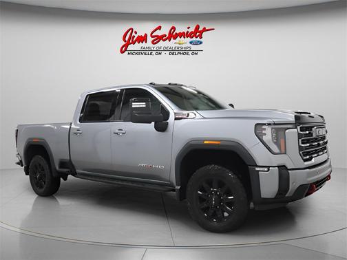 2025 GMC Sierra 2500 AT4