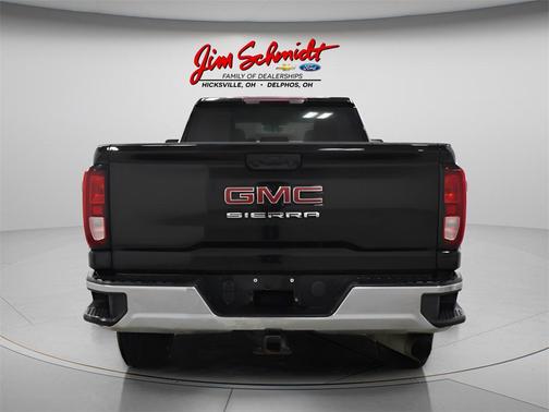2022 GMC Sierra 2500 Pro