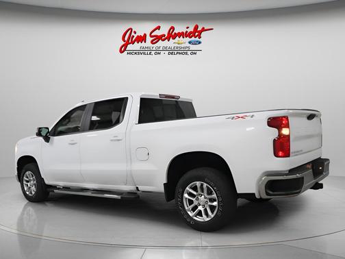 Summit White 2026 Chevrolet Silverado 1500 LT