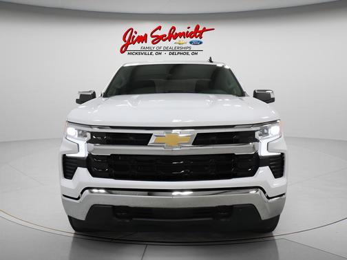 Summit White 2026 Chevrolet Silverado 1500 LT