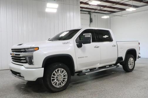 Iridescent Pearl Tricoat 2023 Chevrolet Silverado 2500 High Country