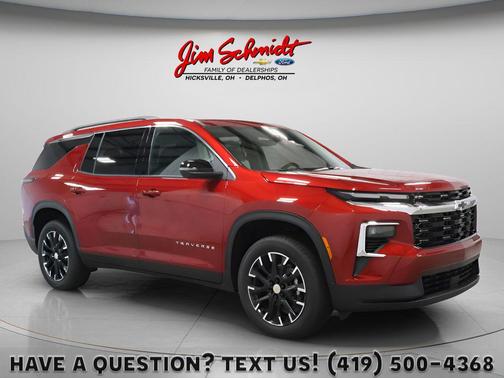 Radiant Red Tintcoat 2026 Chevrolet Traverse LT