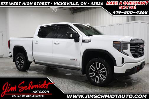 2024 GMC Sierra 1500 AT4